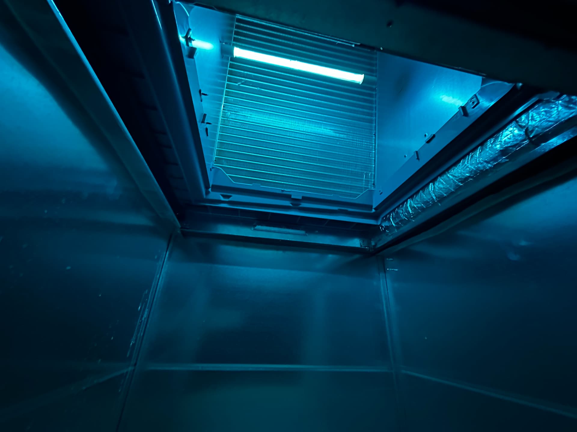 UV Germicidal Light Installation for Cleaner Home Air image